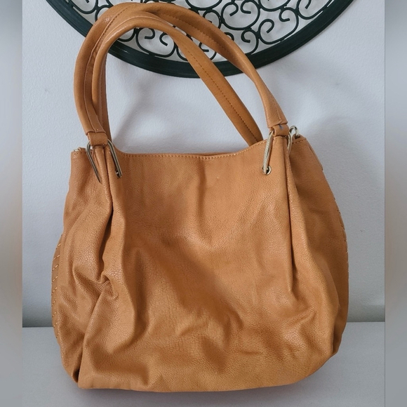 NWOT Big Buddha Mustard Yellow Vegan Leather Herringbone Pattern Shoulder Bag - Picture 7 of 10